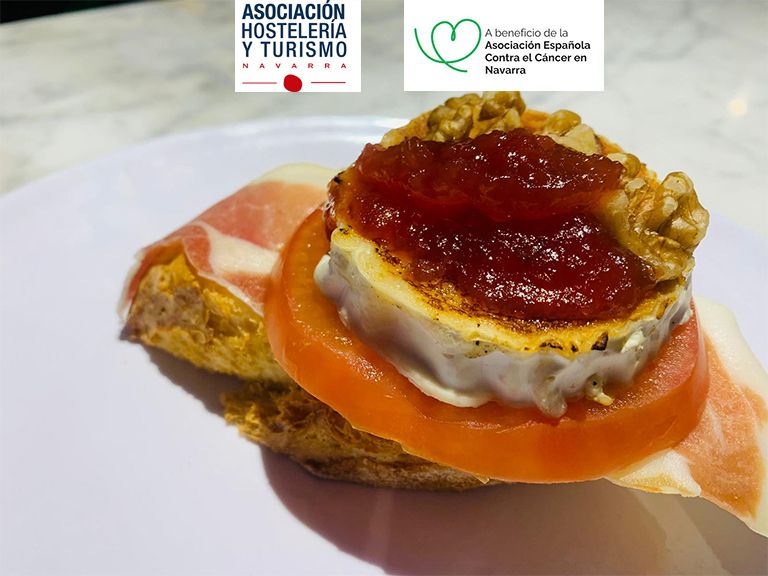 fotografia de la fachada del Bar La Granja de Pamplona