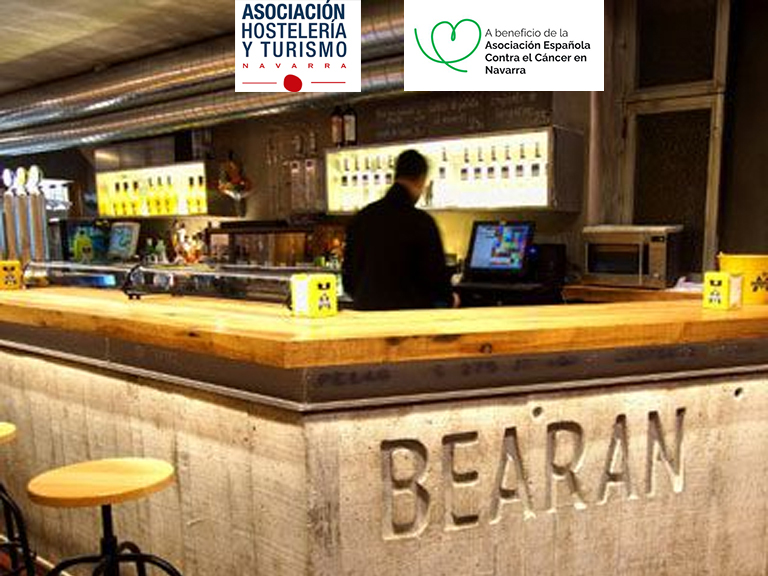 fotografía de la barra del Bar Bearán de pamplona