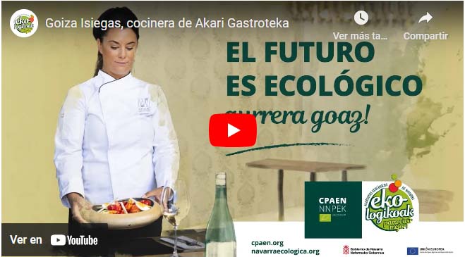 Vídeo de Goiza Isiegas cocinera del Akari Gatroteka cocinando productos ecológicos de Navarra