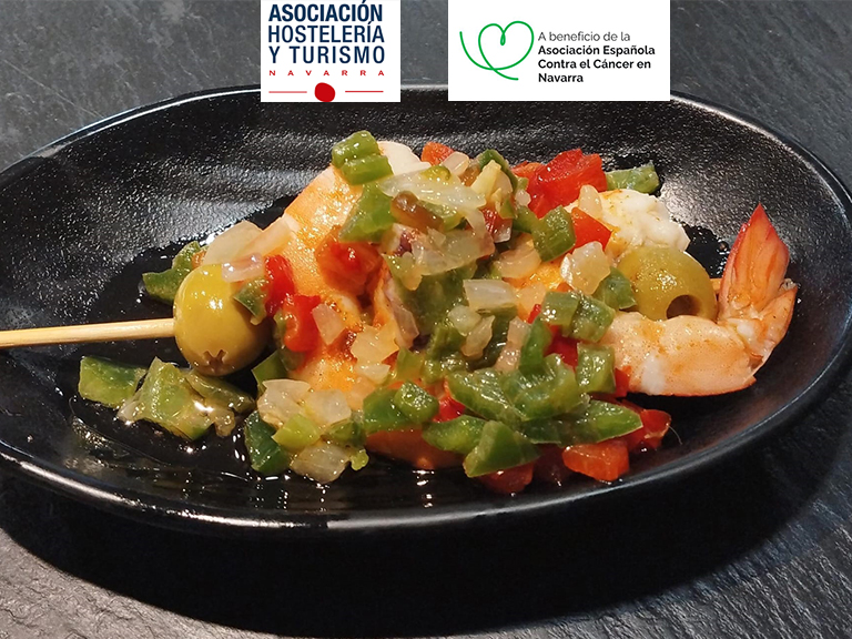 fotografía de la fachada del Bar Txojo de pamplona